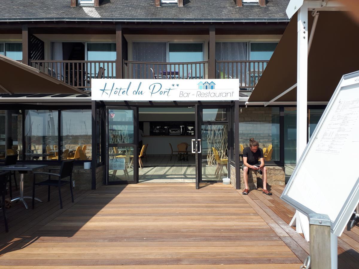 Hotel Du Port Bar Restaurant 사르주 외부 사진