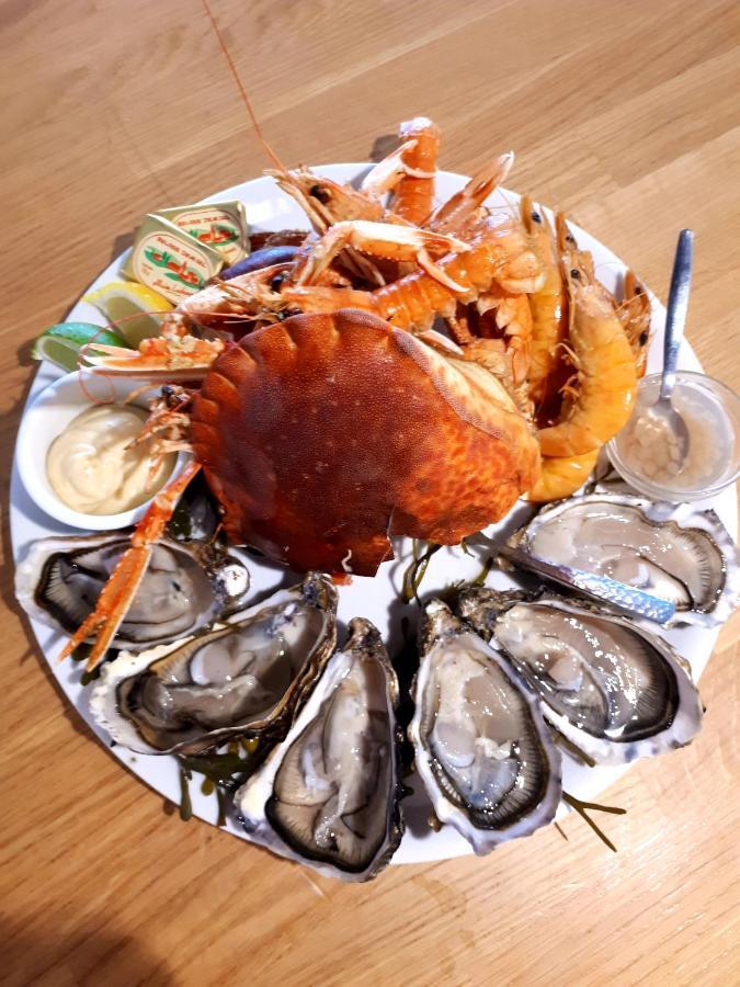 Hotel Du Port Bar Restaurant 사르주 외부 사진